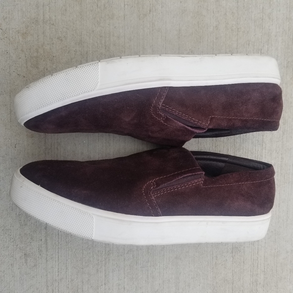 VINCE MAROON BROWN SUEDE SLIP ON SNEAKERS - Picture 5 of 6